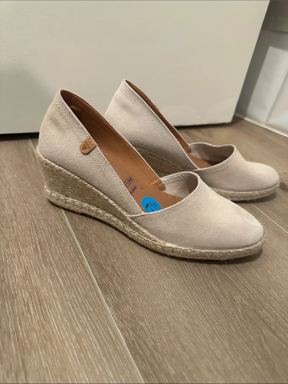 Verbenas Cream Suede Espadrille Flats